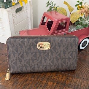 Michael Kors Dark Brown Logo Zip Wallet